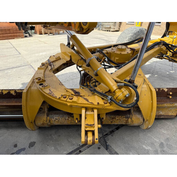 2018 Caterpillar 140M3-41139007