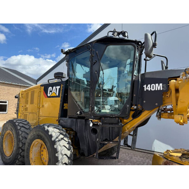 2018 Caterpillar 140M3-41139011