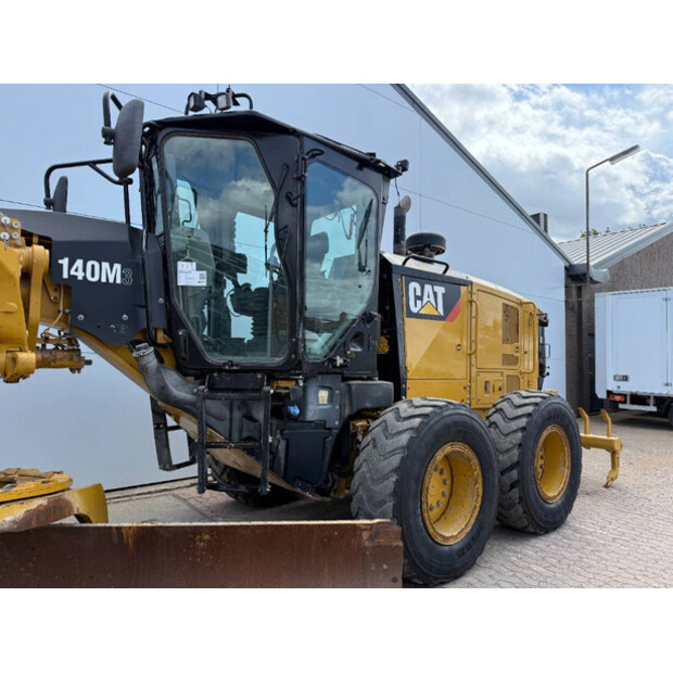 2018 Caterpillar 140M3-41139013