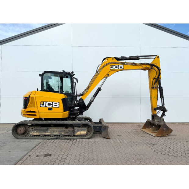 2019 جيه سي بي 86C-1-41139026