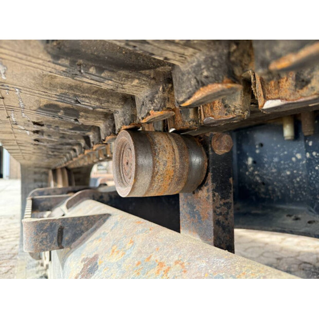 2019 جيه سي بي 86C-1-41139043