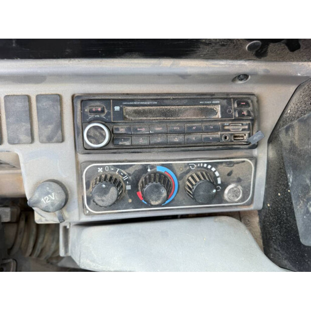 2019 جيه سي بي 86C-1-41139048
