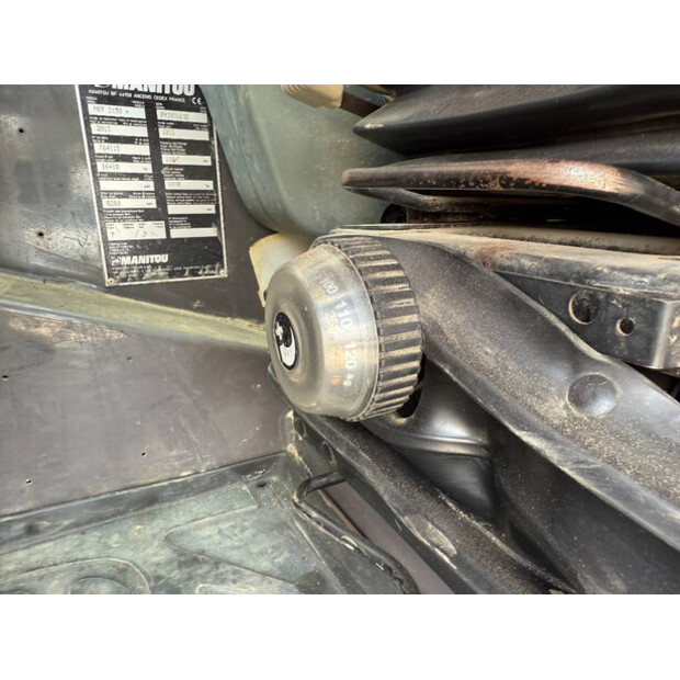 2013 Manitou MRT 2150-41139110