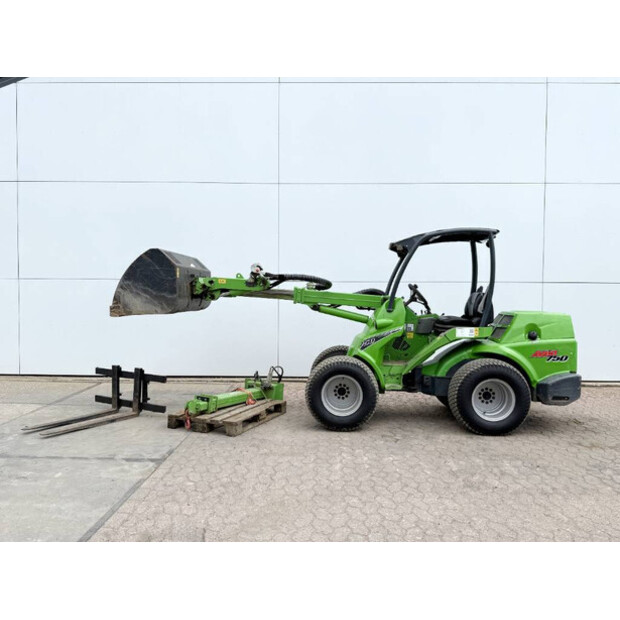 2019 افانت M750-41139200