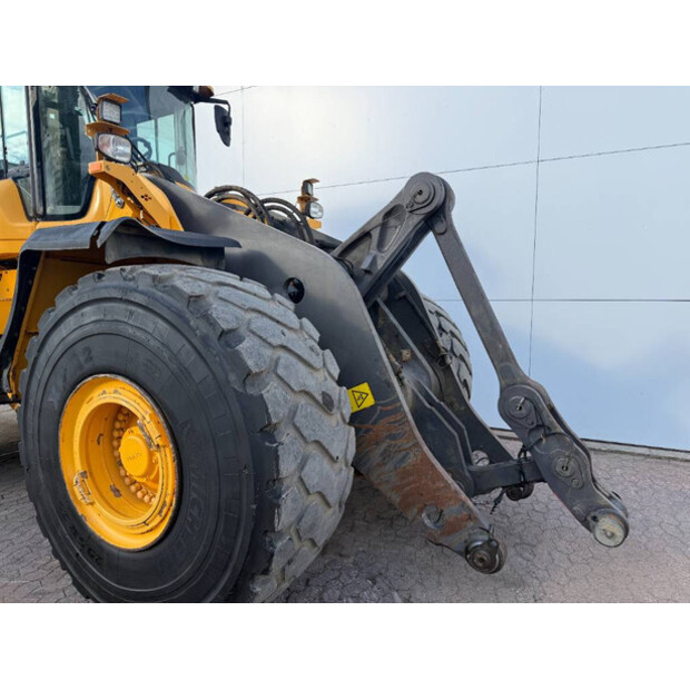2017 Volvo L220H-41139321