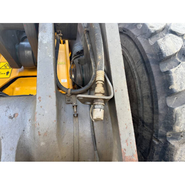 2017 Volvo L220H-41139322