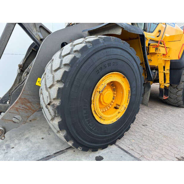 2017 Volvo L220H-41139326