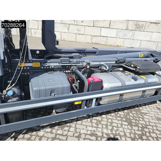 2022 Mercedes-Benz Actros 2745-41139867