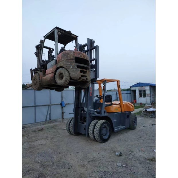2021 TCM FD60-41140090