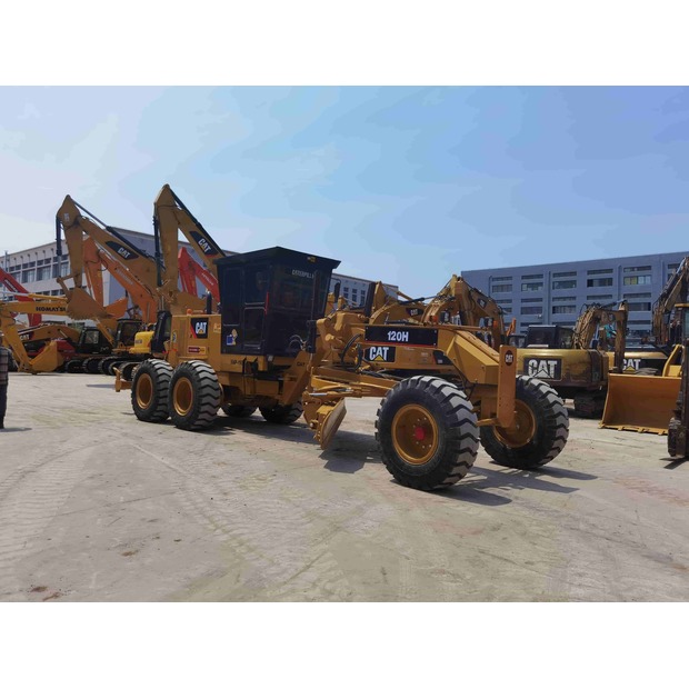2022 Caterpillar 120H-41140231