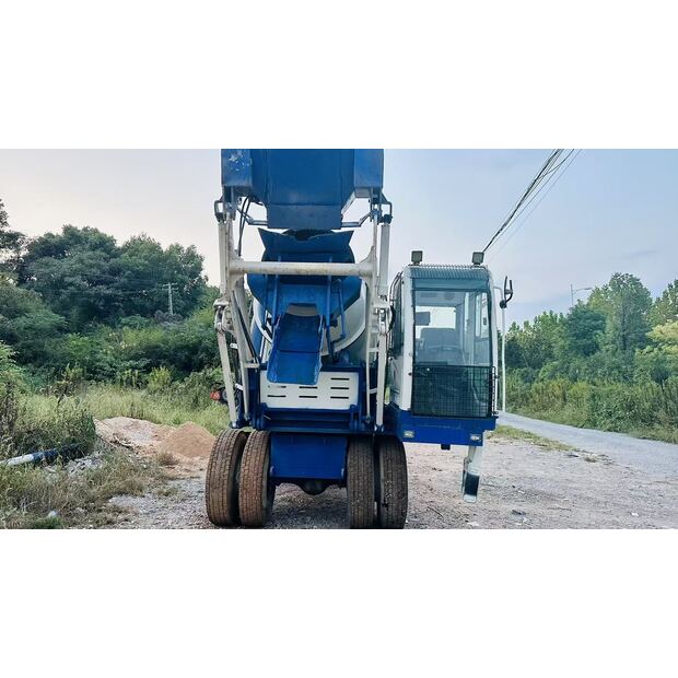 2025 LUYU 2024-41140337