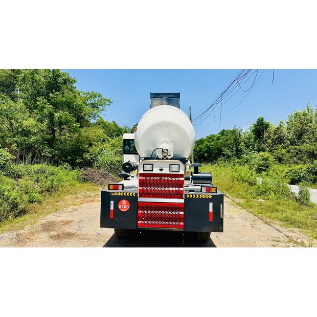 2025 LUZUN 8760-41140350