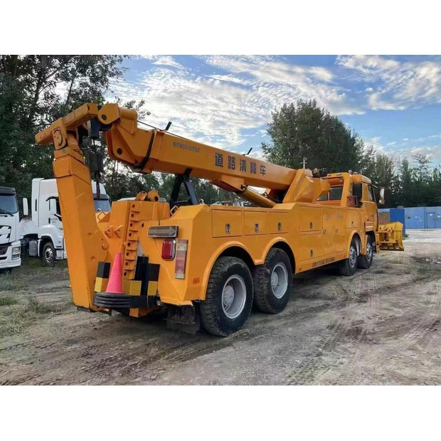 2022 HOWO TOW TRUCK-41140377
