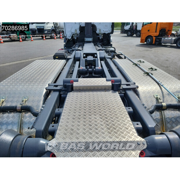 2022 Mercedes-Benz Actros 2745-41141282