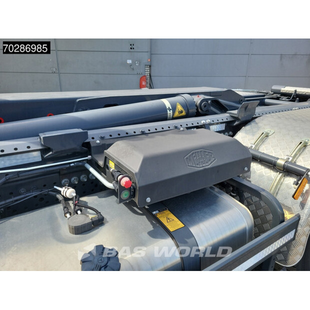 2022 Mercedes-Benz Actros 2745-41141285