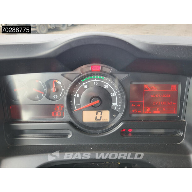 2017 Renault D210-41141339
