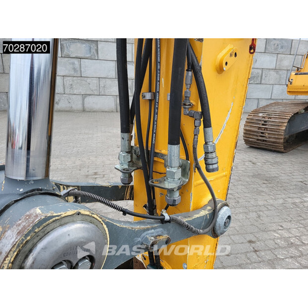 2017 ليبهير R922-41141536