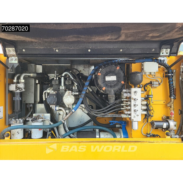 2017 ليبهير R922-41141550