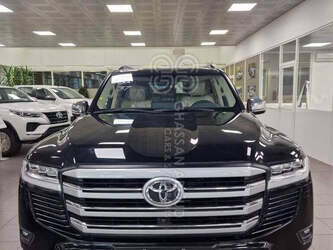 صورة ل سيارات تويوتا LAND CRUISER
