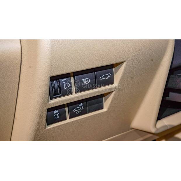 Toyota LAND CRUISER-41148936