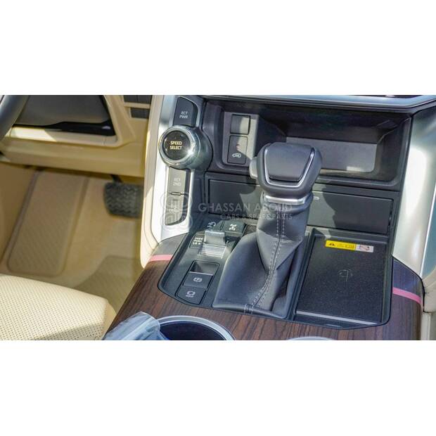 Toyota LAND CRUISER-41148944