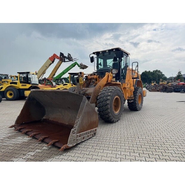 Hyundai HL955-41149498