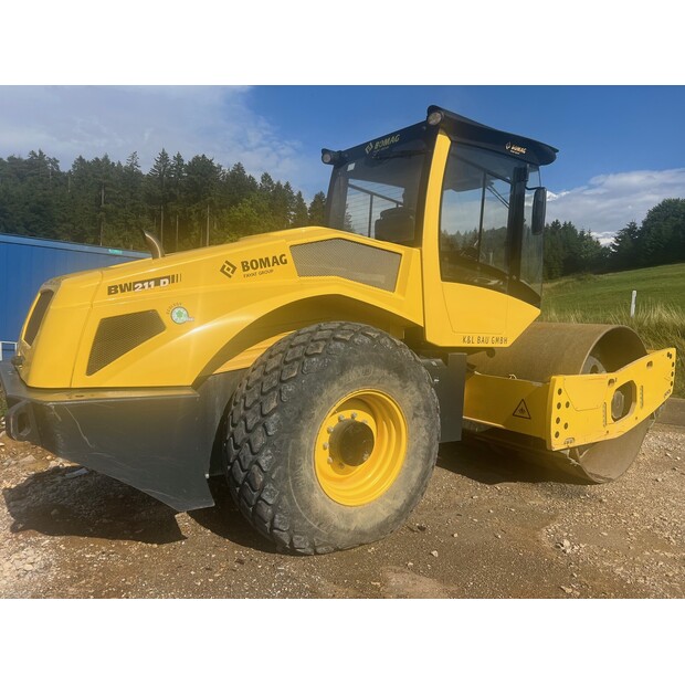 2018 BOMAG BW211 D-5-41149830