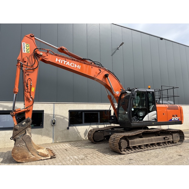 2021 Hitachi ZX210LC-6-41150170