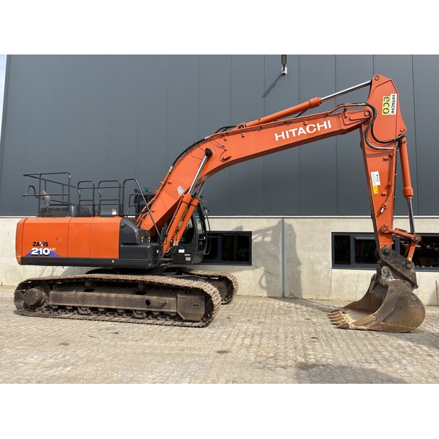 2021 Hitachi ZX210LC-6-41150177