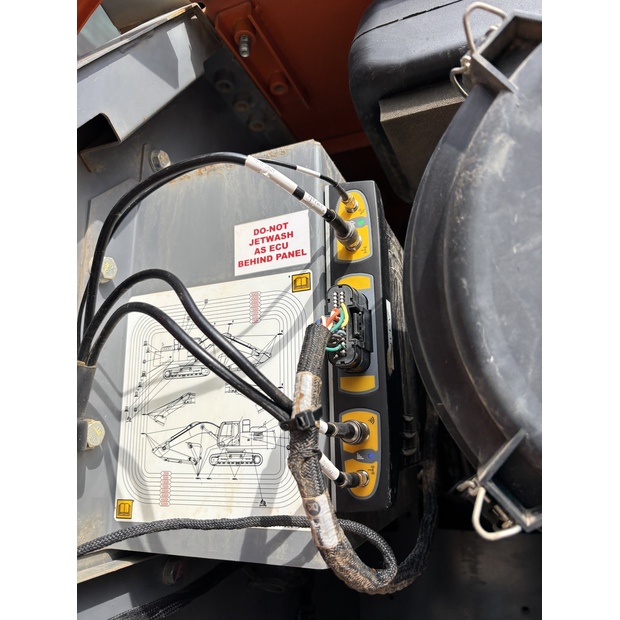 2021 Hitachi ZX210LC-6-41150201