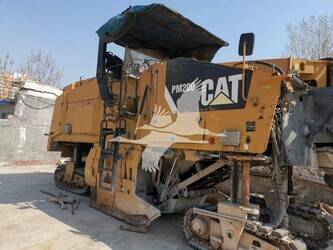 Image for COLD MILLING MACHINES 2011 Caterpillar PM-200 for Sale in China