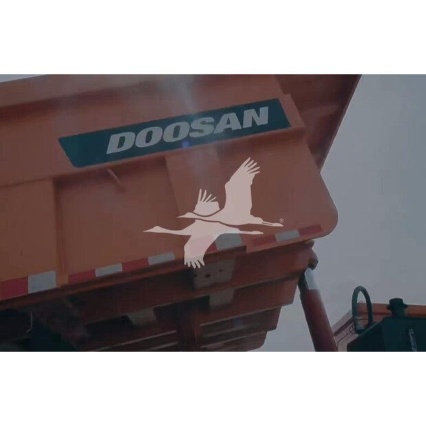 2022 دووسان DT90B-41152944