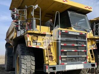 Image de CAMIONS HORS-ROUTE 2011 Komatsu HD465-7