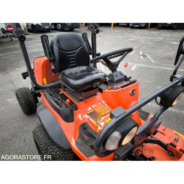 2013 KUBOTA F3680-41159053