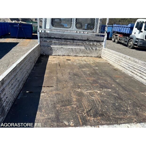 1995 رينو B80-41159295