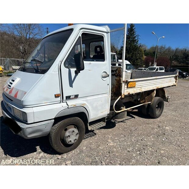 1995 رينو B80-41159296
