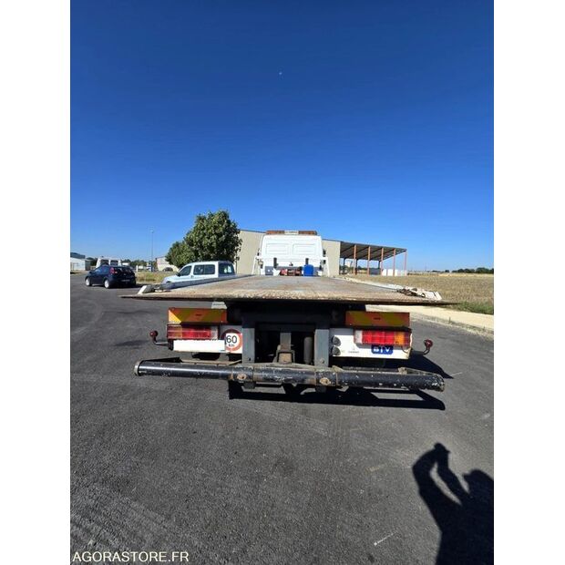 2000 Mercedes-Benz-41159542