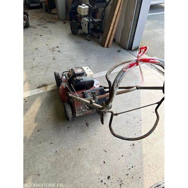KUBOTA-41159576