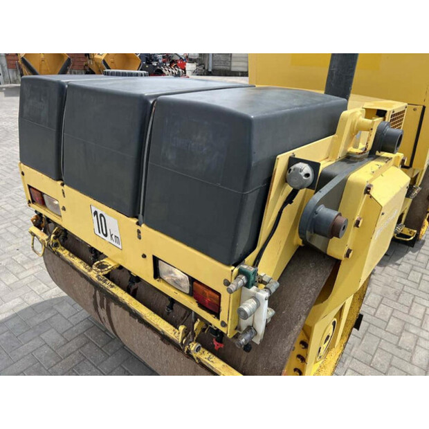 2001 BOMAG BW151AD-2-41160040