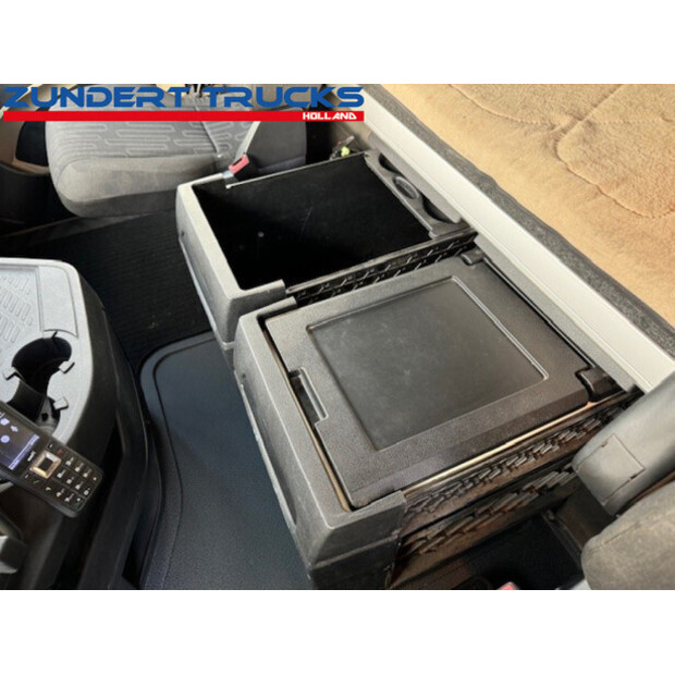 2018 Mercedes-Benz Arocs-41160321
