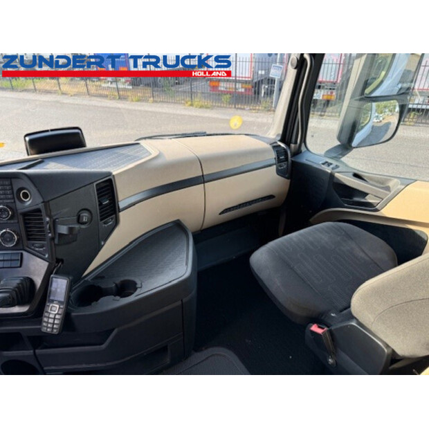 2018 Mercedes-Benz Arocs-41160325