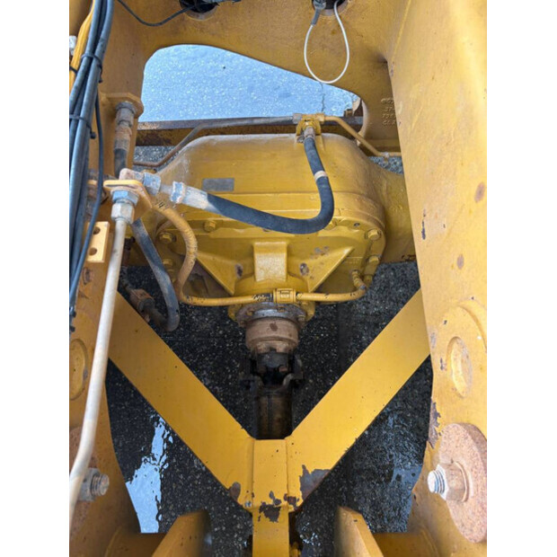 2005 كاتربيلر 730-41160535
