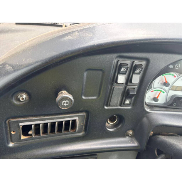 2005 كاتربيلر 730-41160564