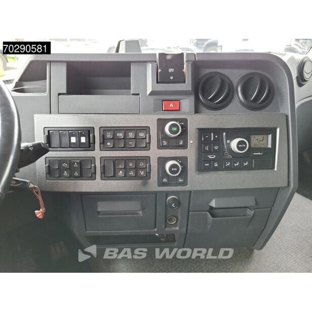 2017 Renault T520-41160810