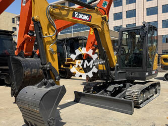 صورة ل حفارات صغيرة 2025 اكس سي ام جي XE60G pro