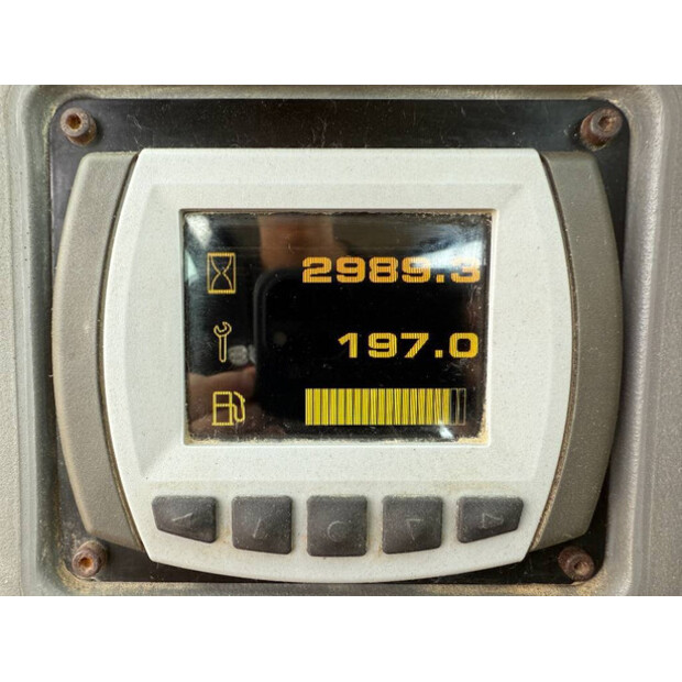 2019 جيه سي بي 86C-1-41161390