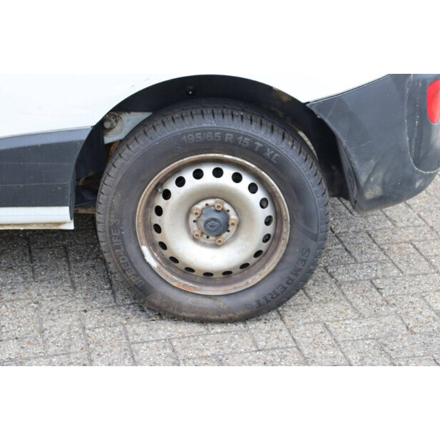 رينو Kangoo-41161403