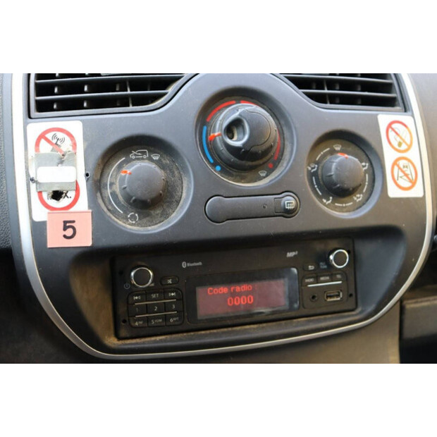رينو Kangoo-41161417