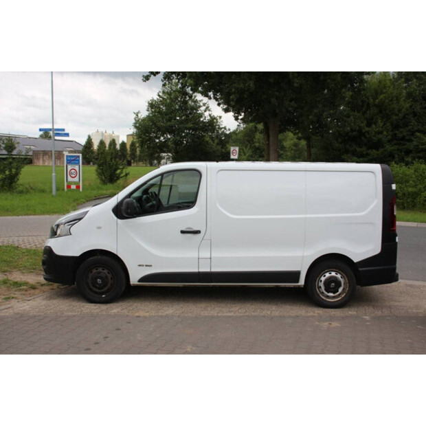 2017 Renault Trafic-41161707