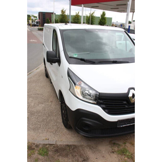 2017 Renault Trafic-41161711